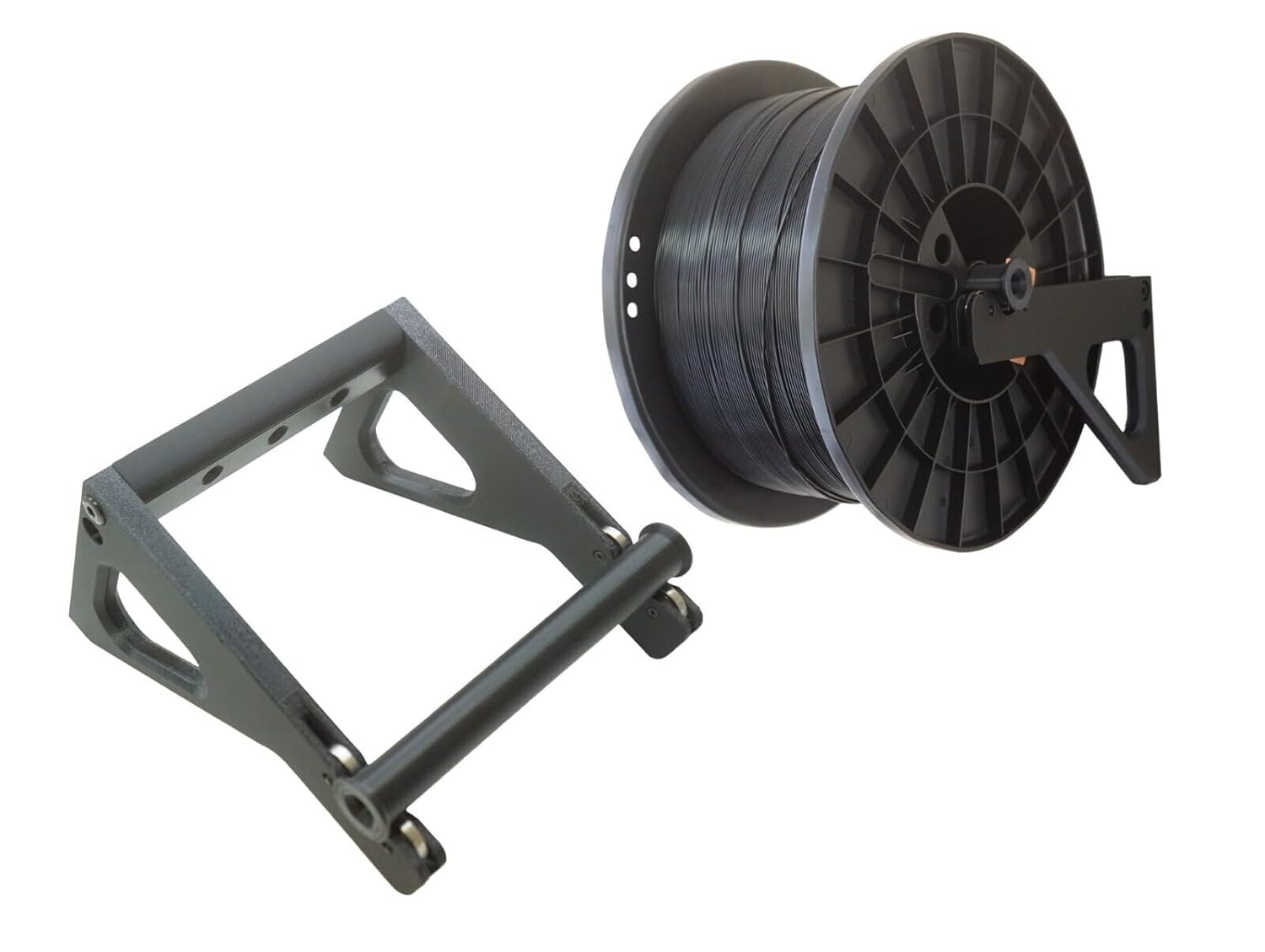 Wall-mounted 5kg filament spool holder for heavier 3D-printer spool routing