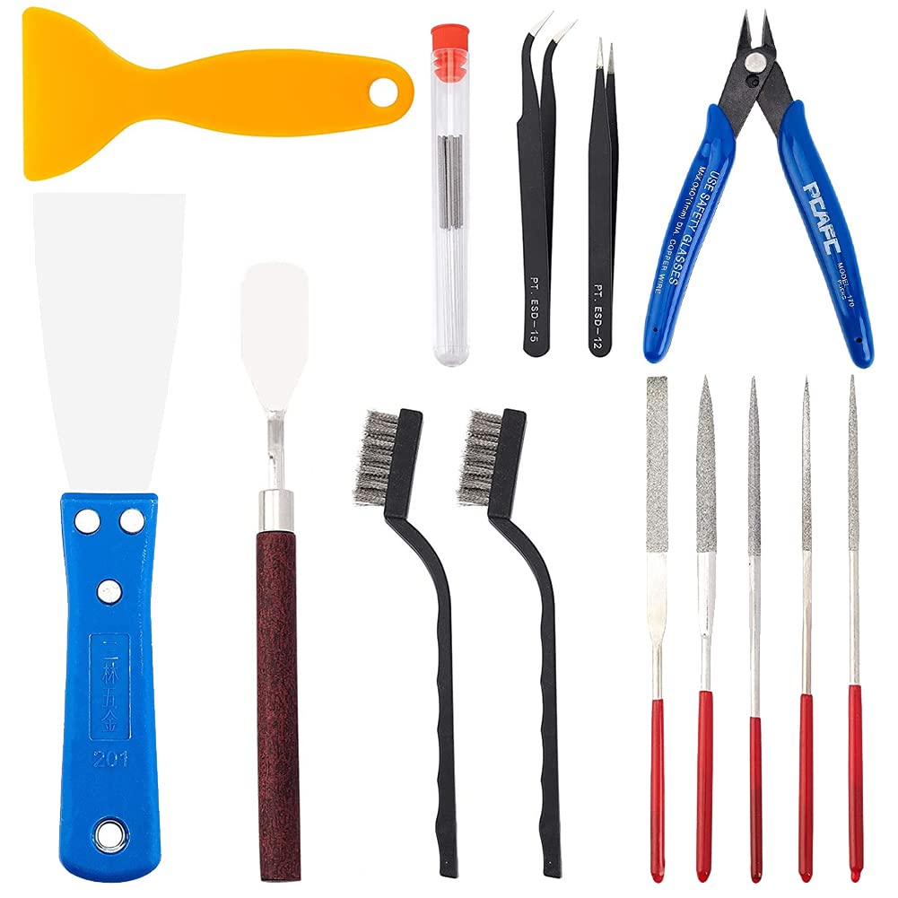 3D printer maintenance toolkit with cleanup and feed-path tools