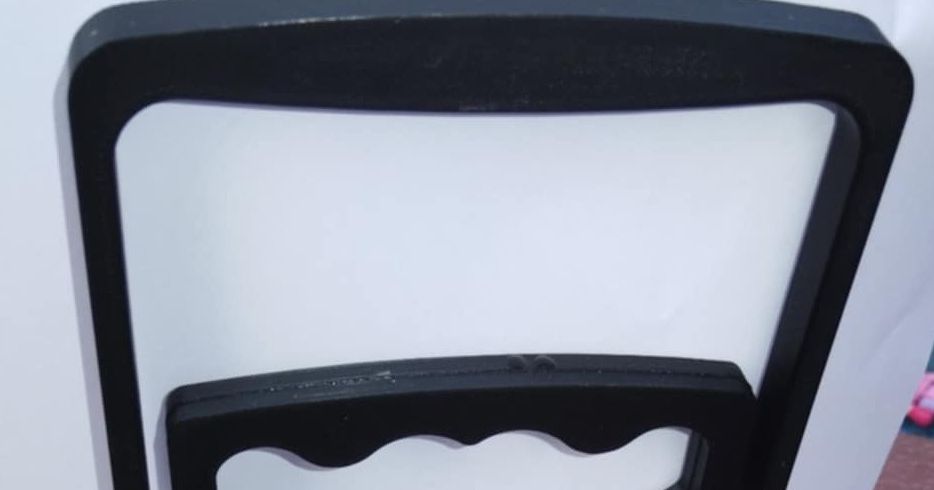 3D printed ergonomic replacement handle for a poop scooper