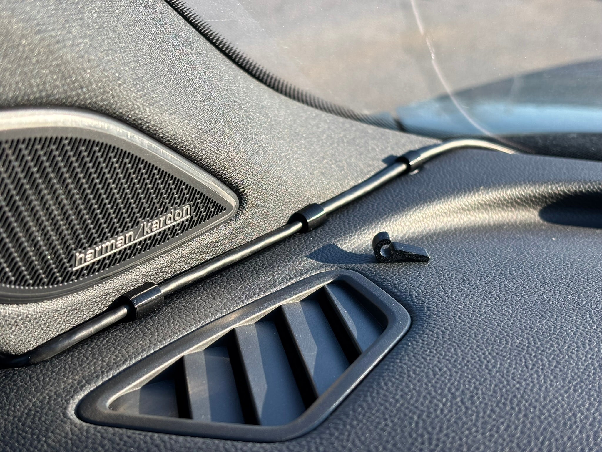 3D printed dash cam wire trim clip for cleaner dashboard cable routing
