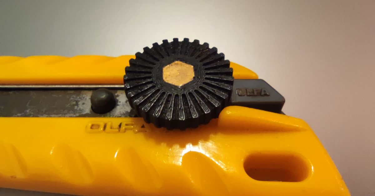 3D printed replacement wheel for an OLFA utility knife lock control