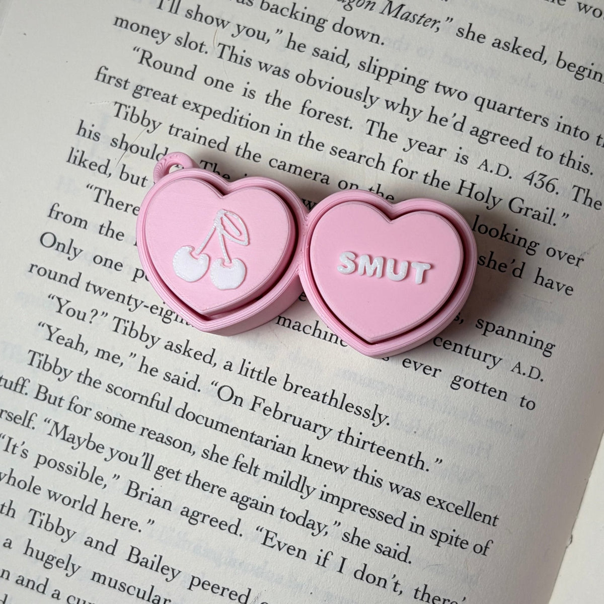 3D Printed Bookish Conversation Heart Fidget Clicker