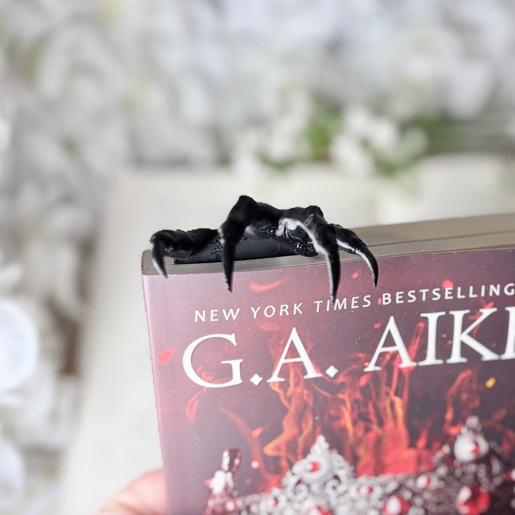 Claw Bookmark