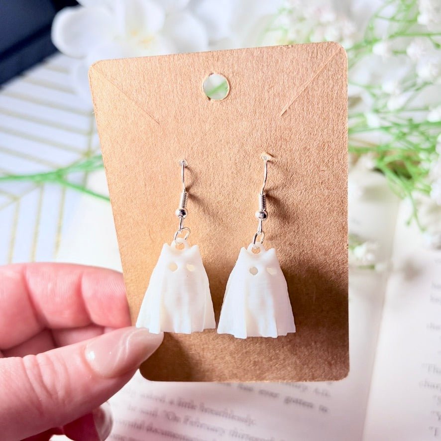 3D-Printed Ghost Cat Earrings