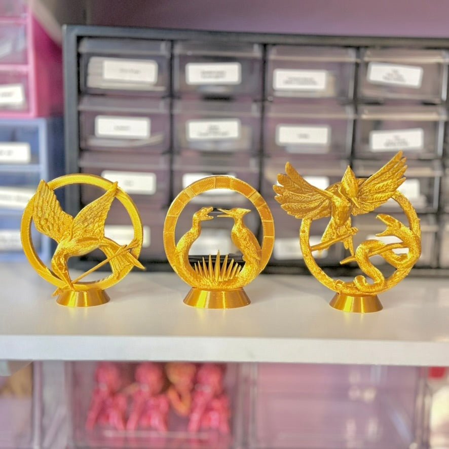 3D Printed Hunger Games-Inspired Bookshelf Decor