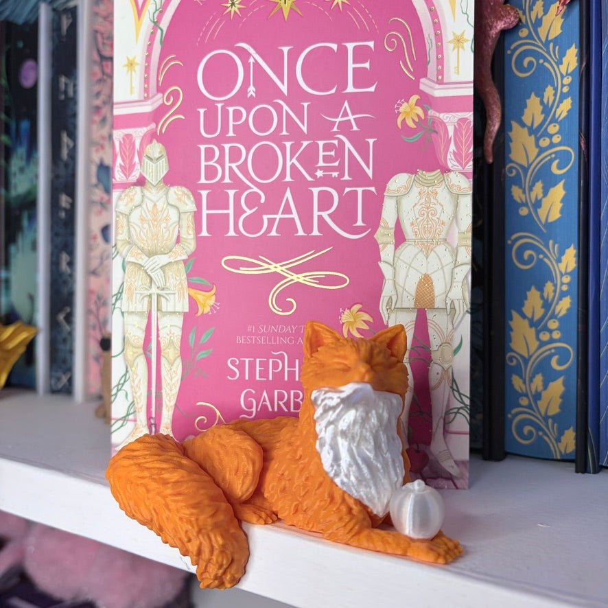 Apple Perchling Fox Bookshelf Decor