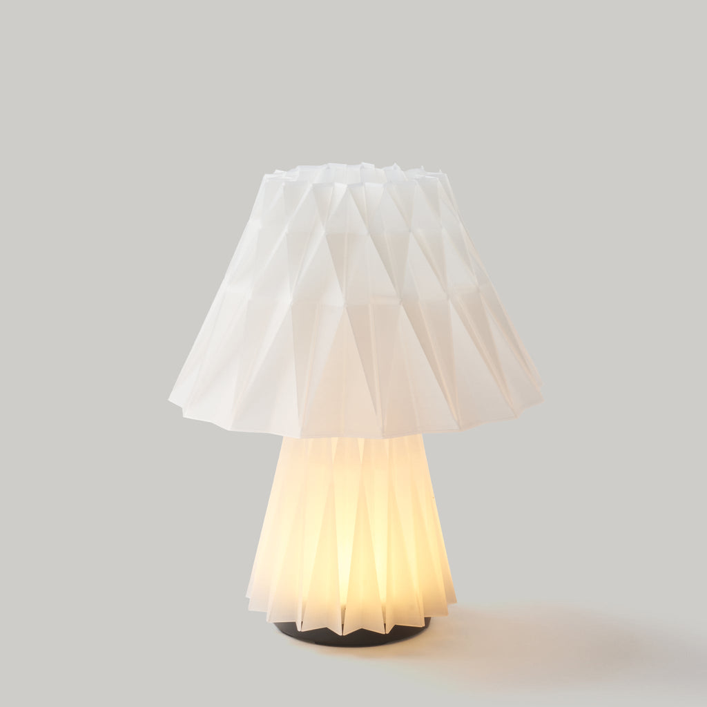 3D Printed Cordless Prisma Lamp