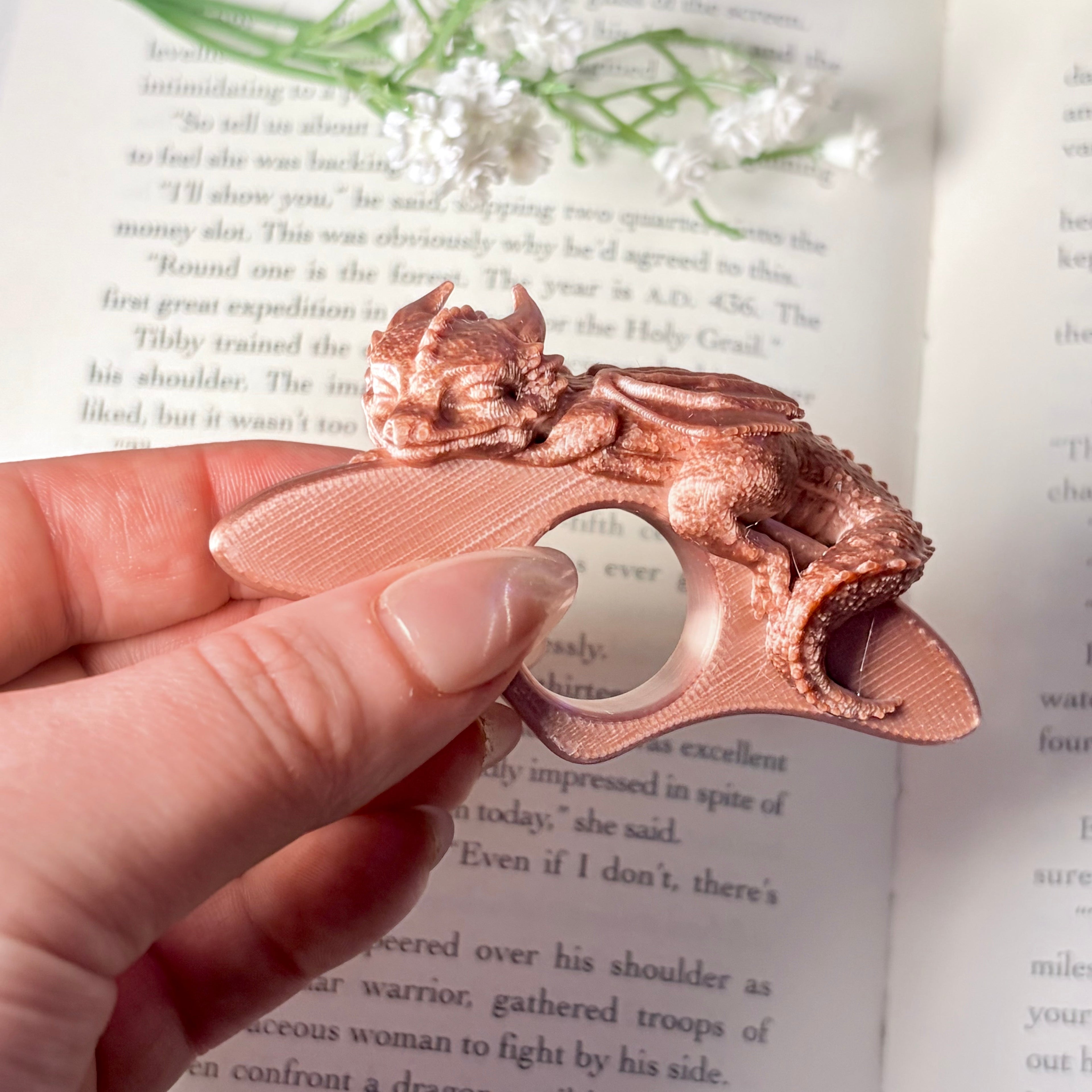 Dragon Thumb Book Holder