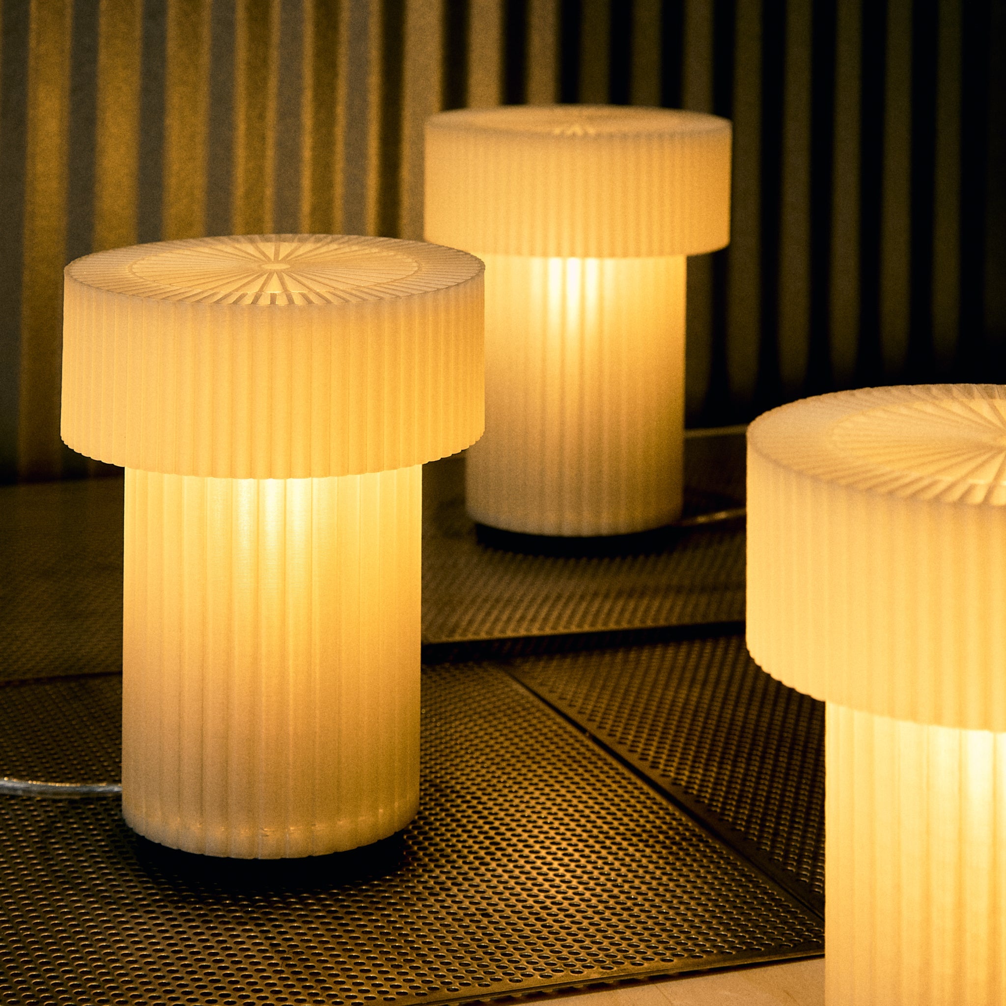 3D Printed Mini Drum Table Lamp