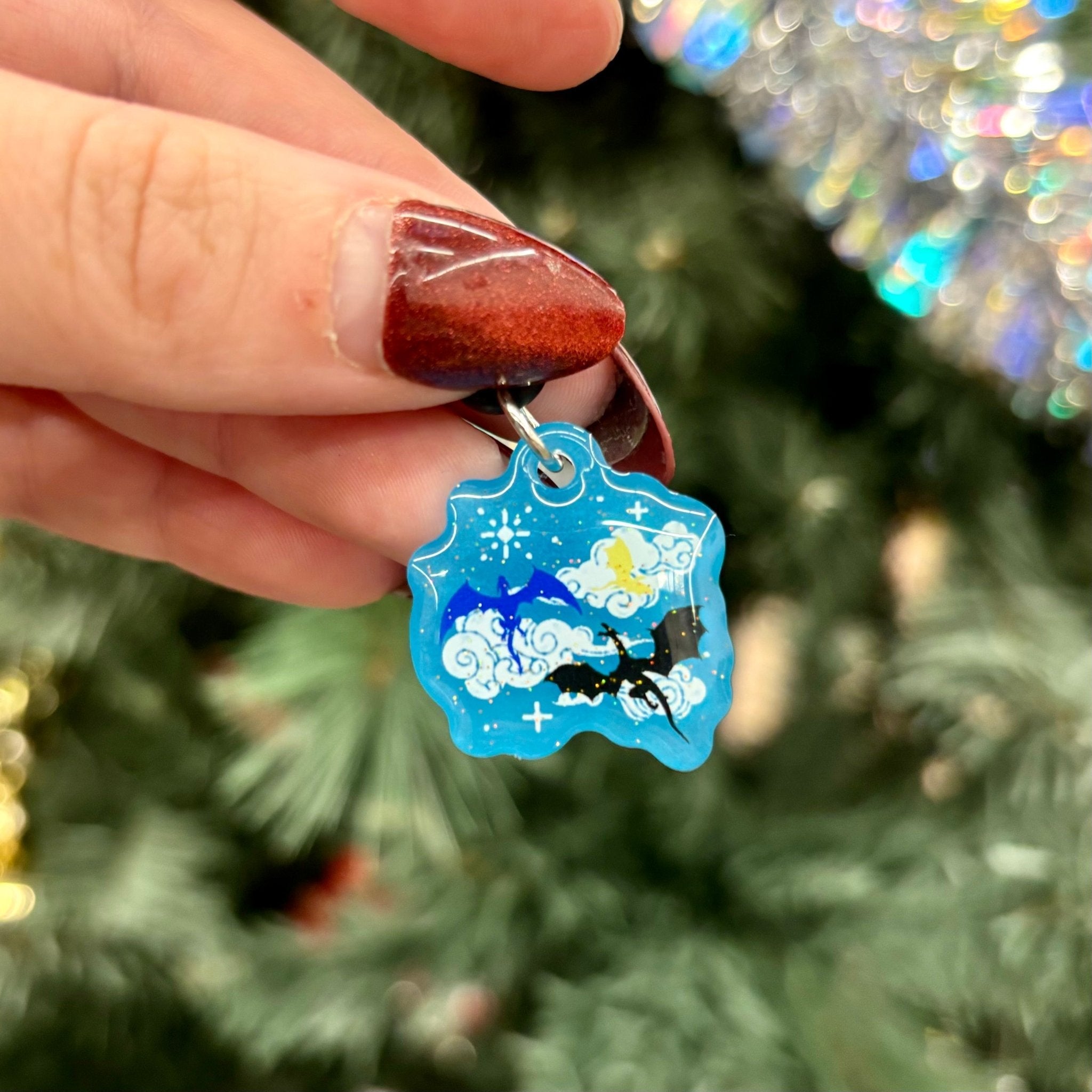 Fourth Wing Inspired Dragons Glow in the Dark Sparkle Double Sided USB-C Dust Plug Kindle Charm
