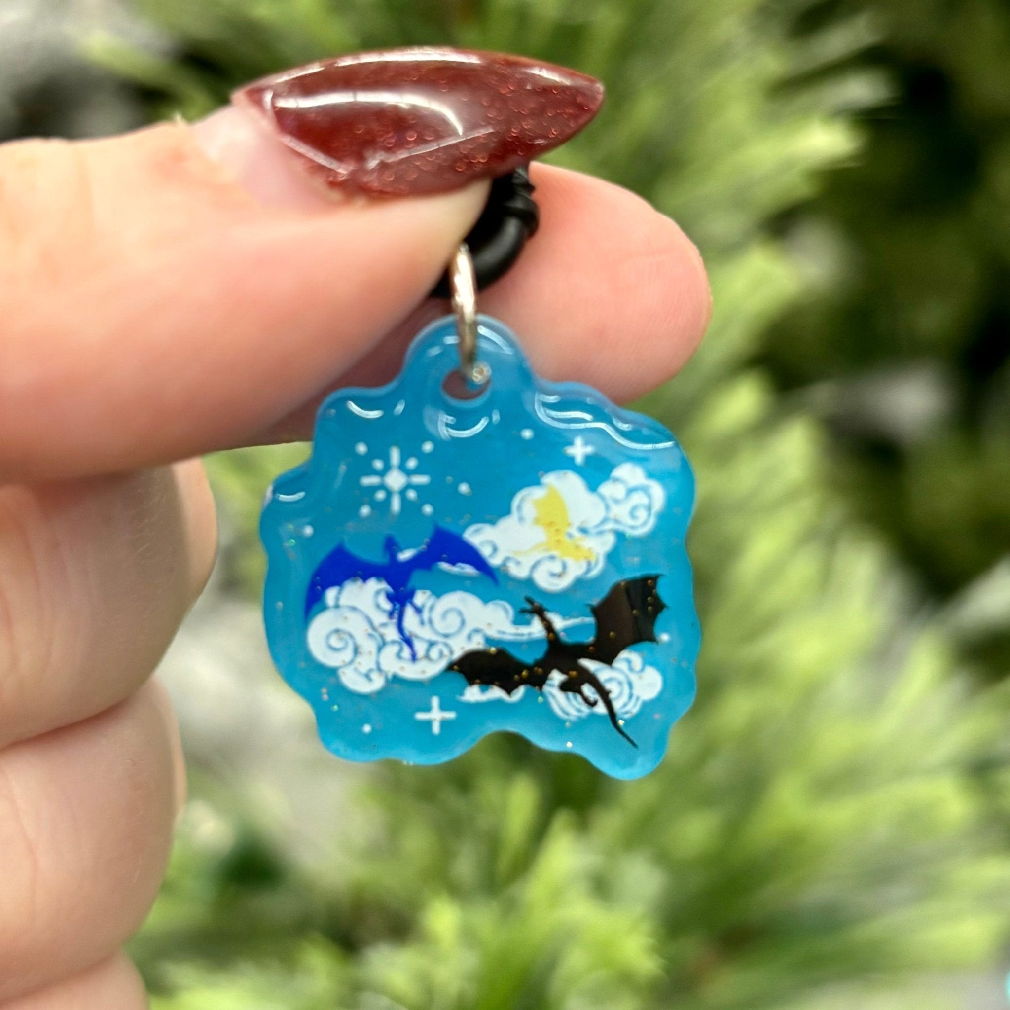 Fourth Wing Inspired Dragons Glow in the Dark Sparkle Double Sided USB-C Dust Plug Kindle Charm