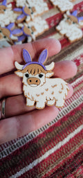3D Printed Easter Highland Cow Hat Pin