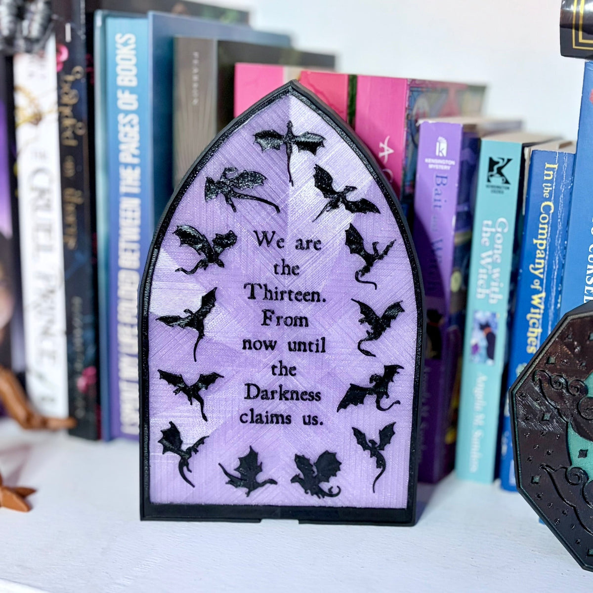 3D-Printed 'We Are the Thirteen' Light-Up Book Nook